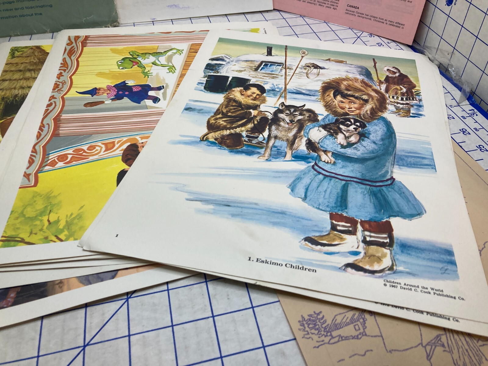 Teaching Pictures Children Around the World vintage 10 color pictures 1967