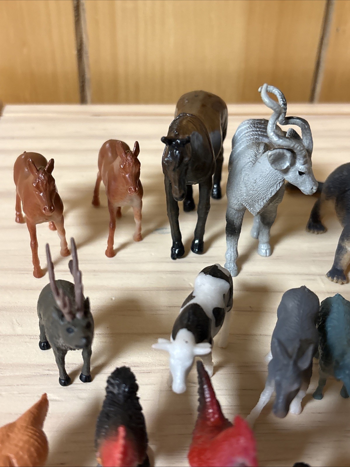 Animal Figure Zoo Safari Farm Wildlife Plastic Toys Mixed Animals Lot of 27