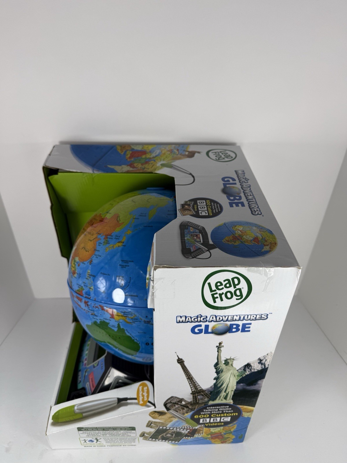 Vintage Leap Frog Magic Adventures Globe Stylus Included LeapFrog STEAM Toy NEW