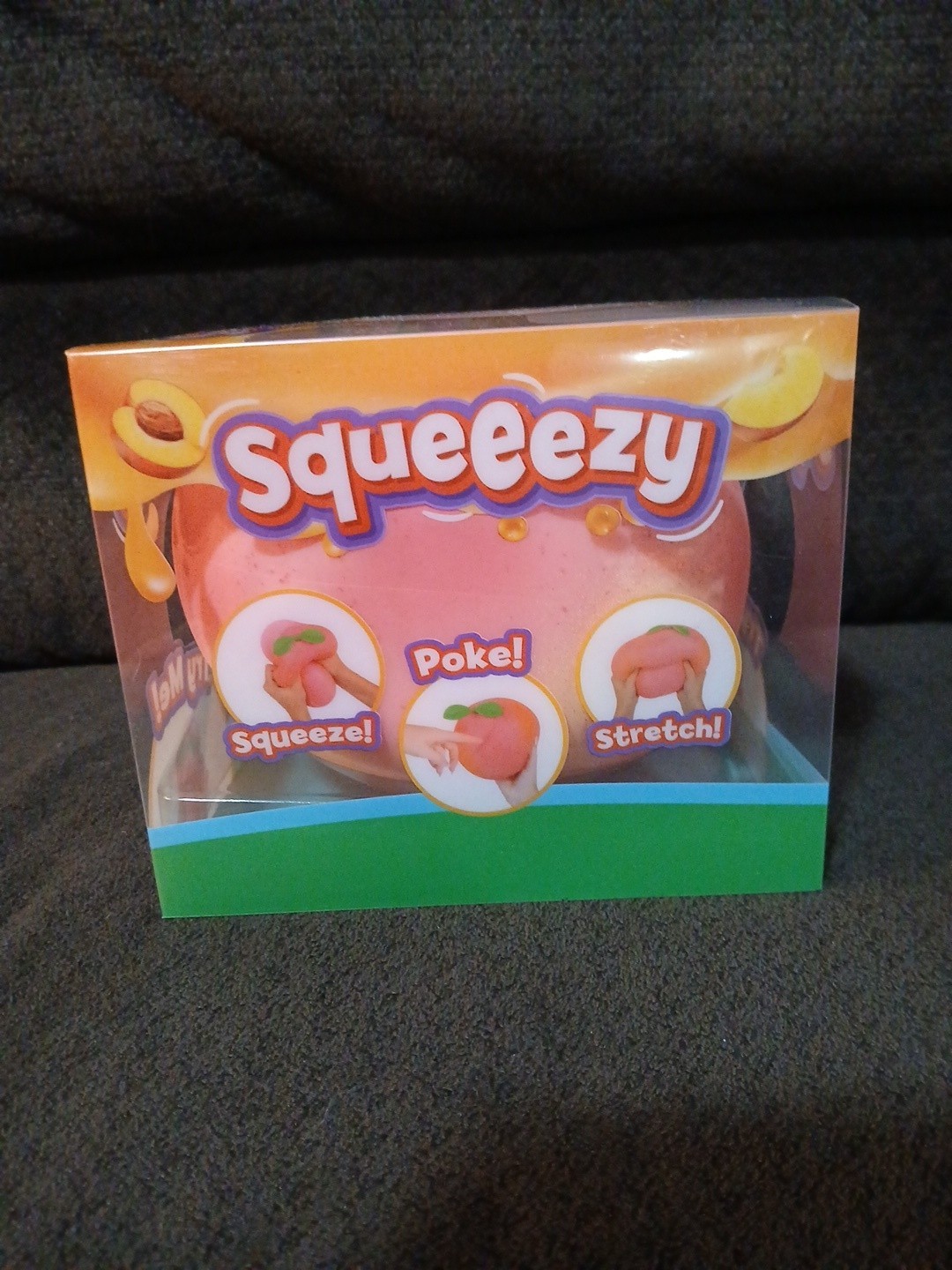 Viral Sunny Days Jumbo Squeezy Peach – Squishy Toy, Stress Relief Sensory Fun 🍑
