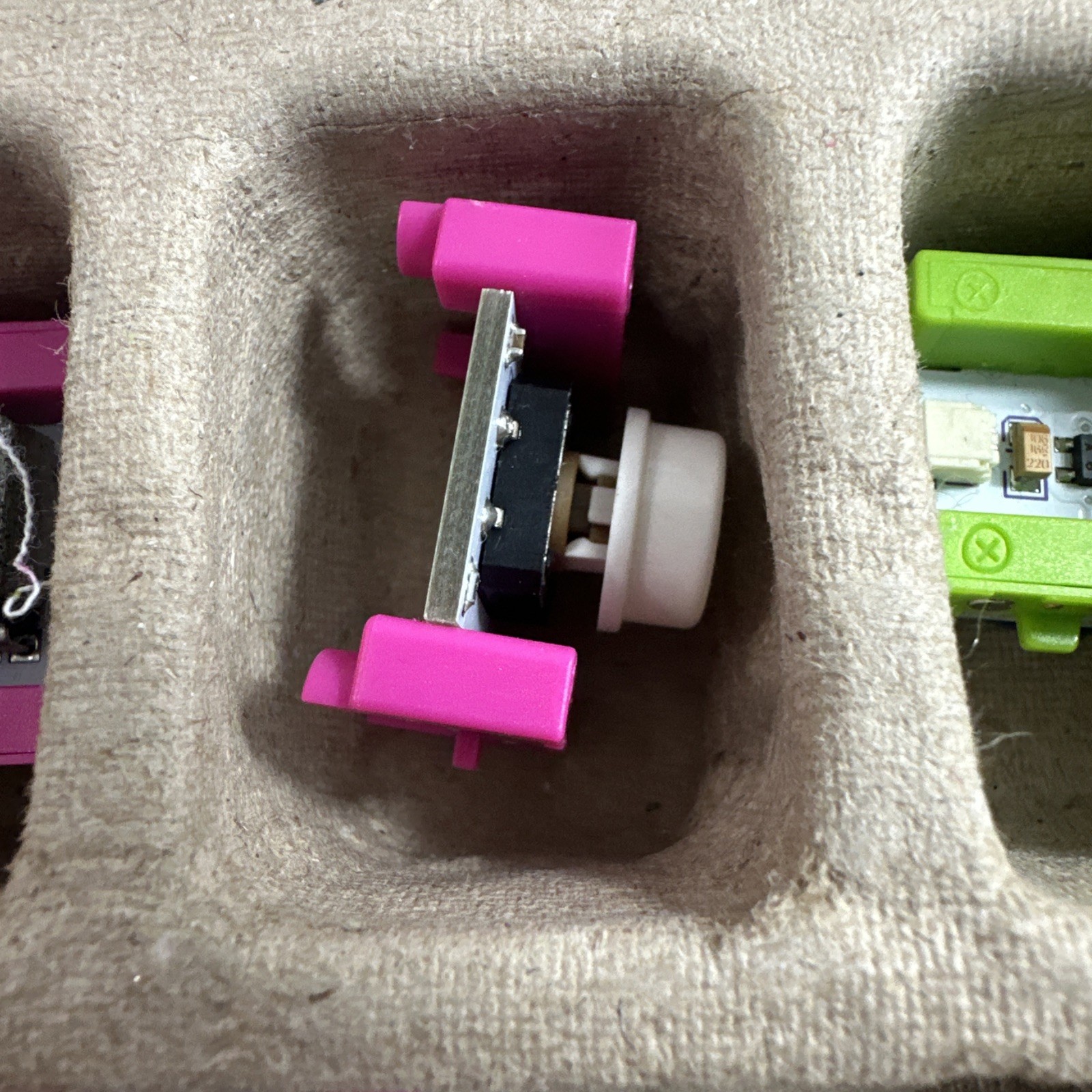 Little Bits Starter Kit V0.3 Complete Kit 11 Pieces In Box (no 9v battery)