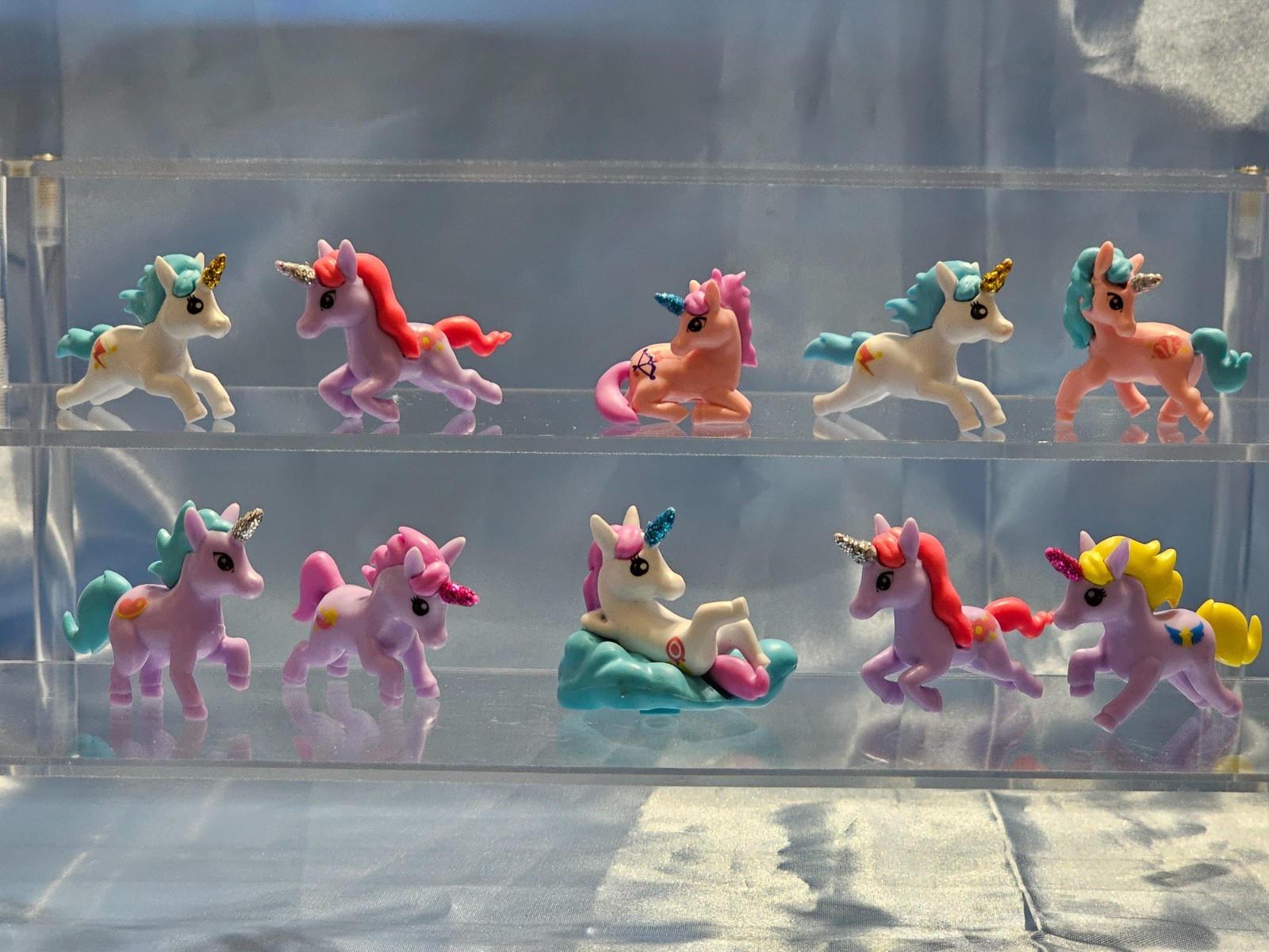 LOT OF 10 MINIATURE UNICORN PONY TOYS – ASSORTED COLORS – BRANDED – 2″