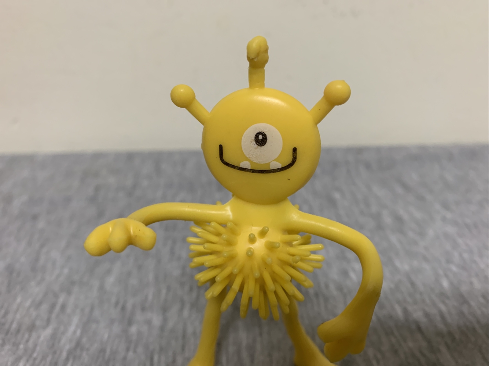 Vintage Koosh One Eye Space Alien Bendable Toy Figure
