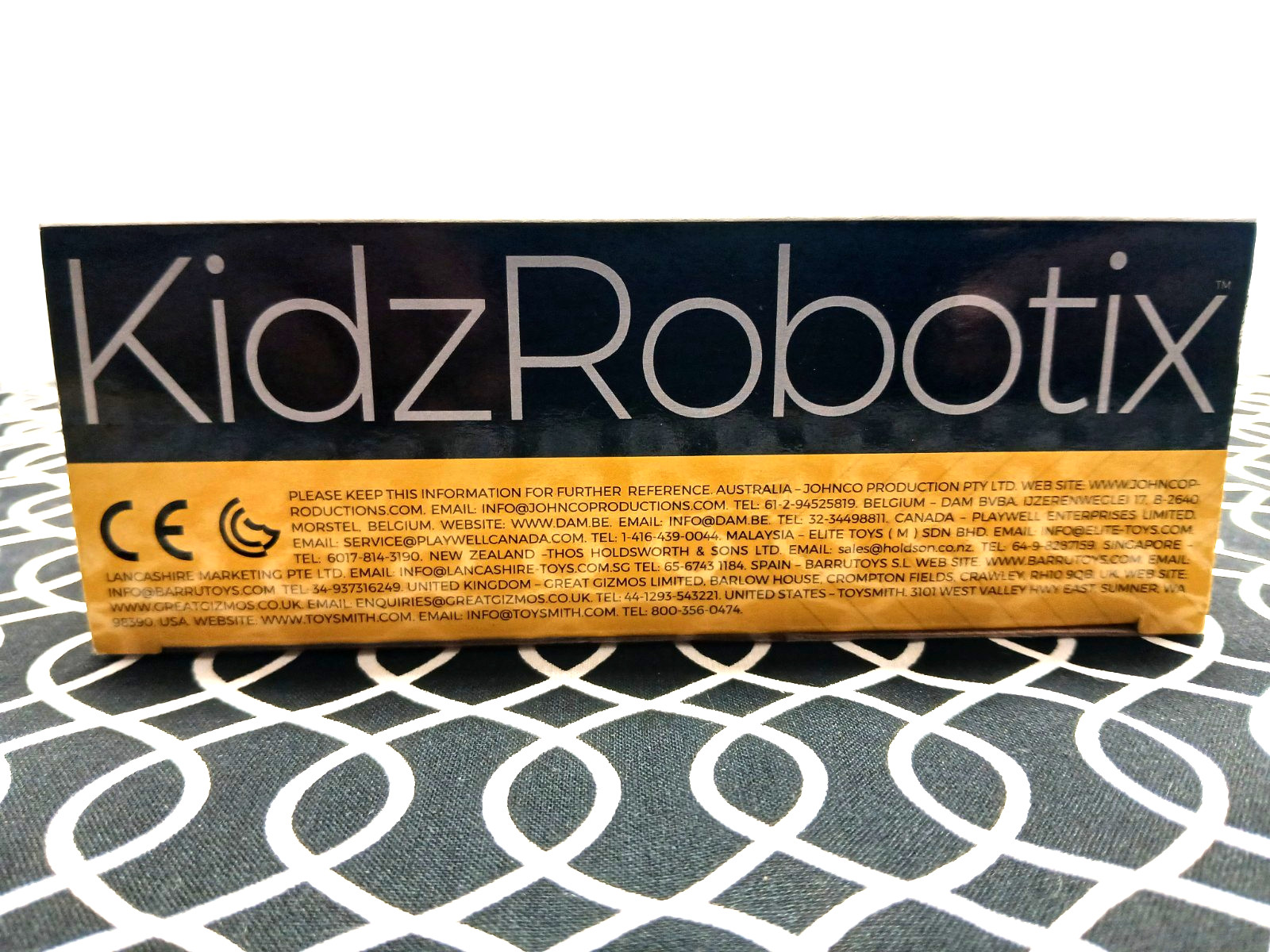 KidzRobotix Robot Kit ~ Tin Can Robot Kit ~ Can Not Included ~ Factory Sealed