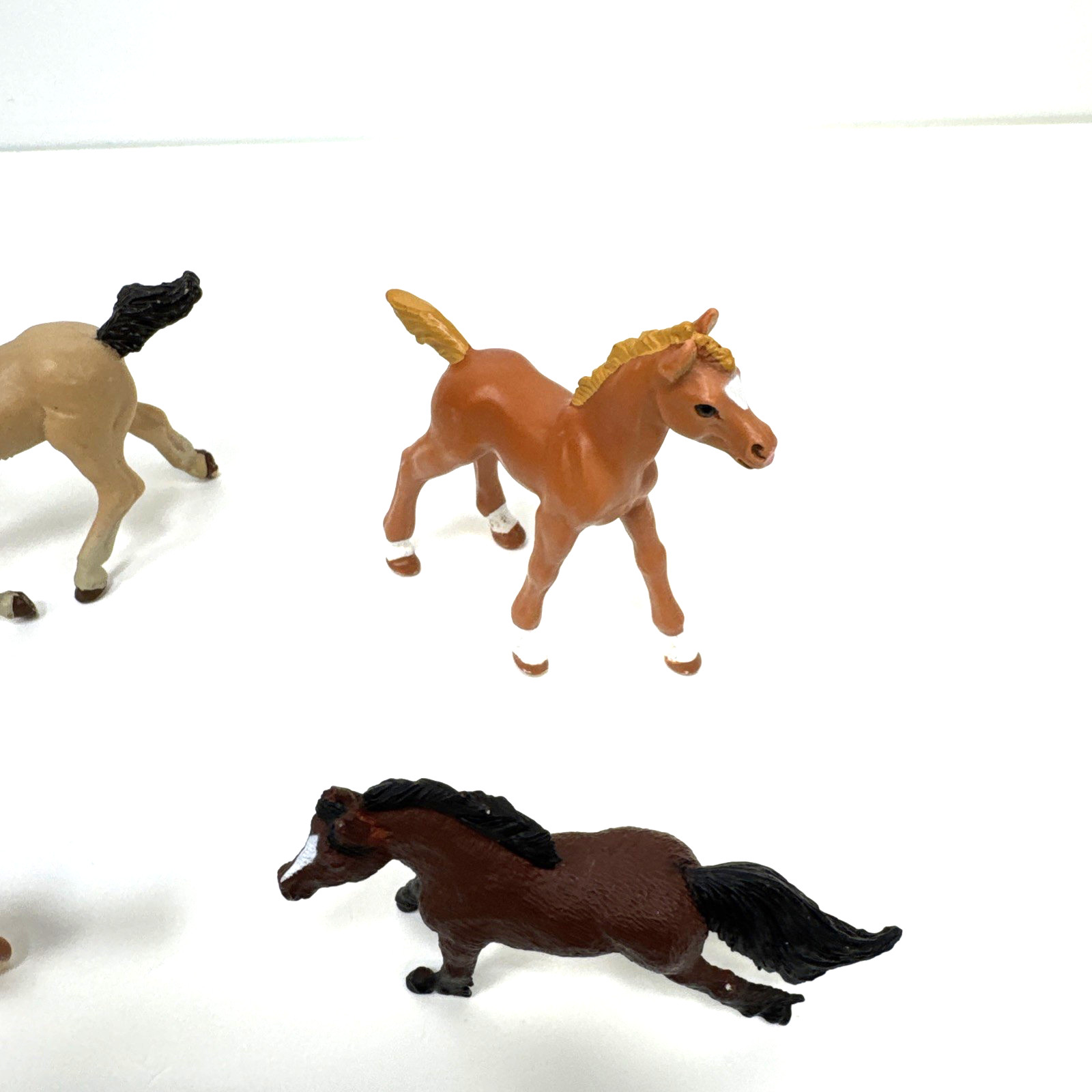 Lot Of 6 Miniature Horse Toy Figures Safari Plastic 90s & 2005