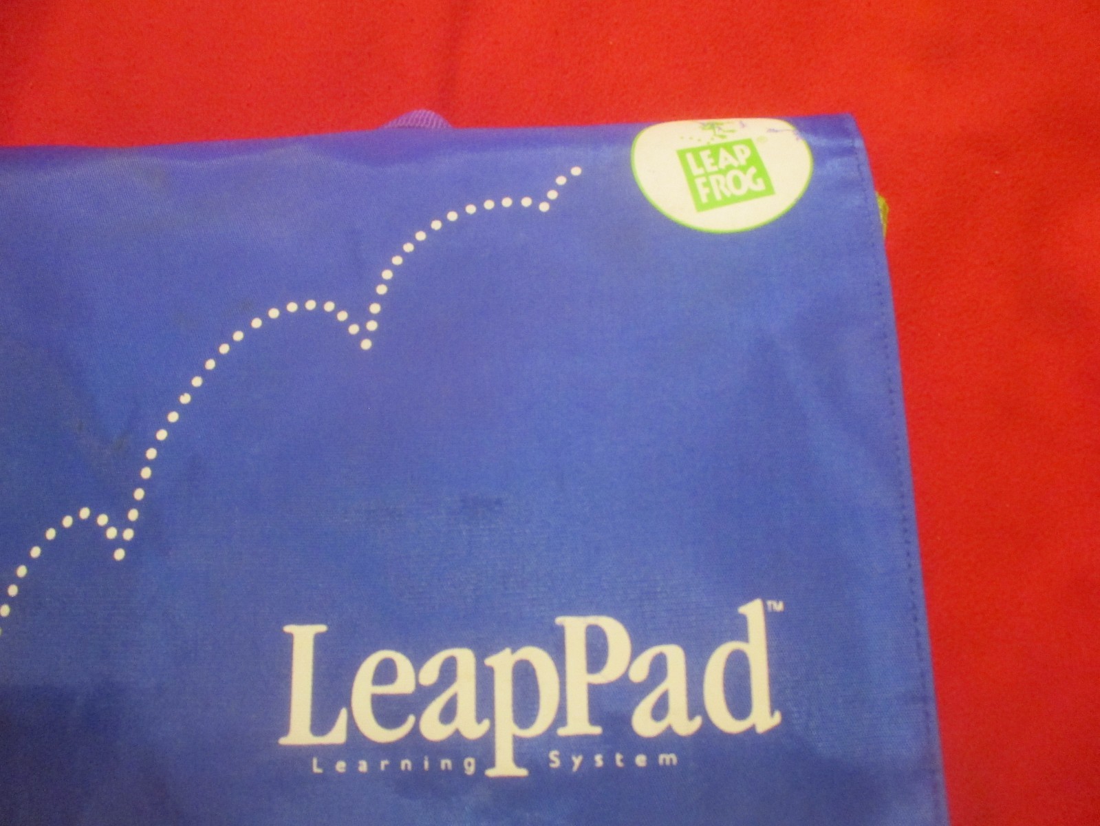 Leap Frog LeapPad 2001 Learning System w/ 6 Books, 8 Cartridges + Case