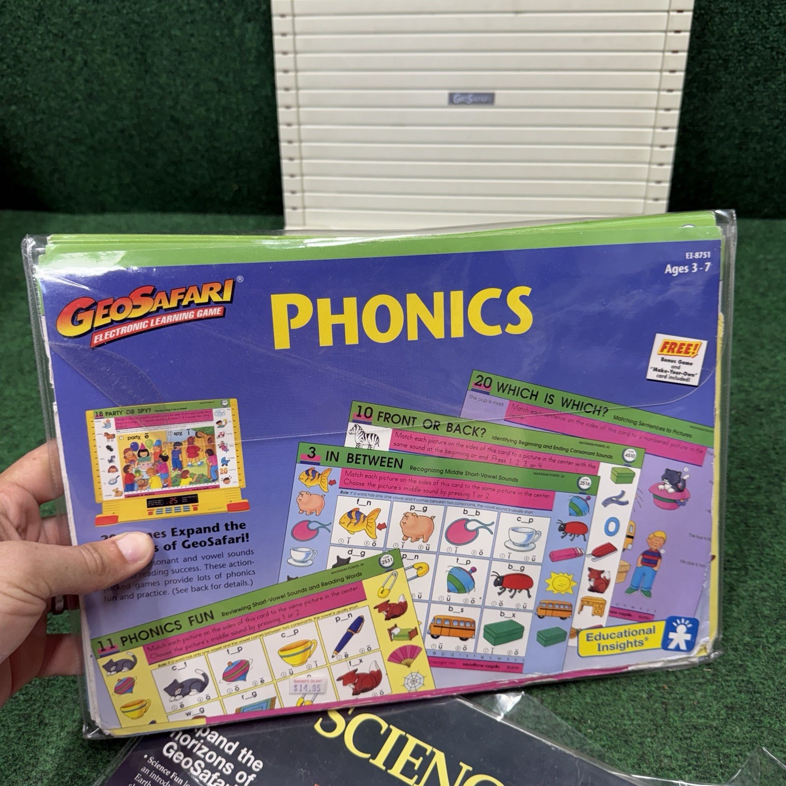 Vintage GeoSafari EI-8800 Electronic Learning Game w/ 80 Cards & Bag – Tested