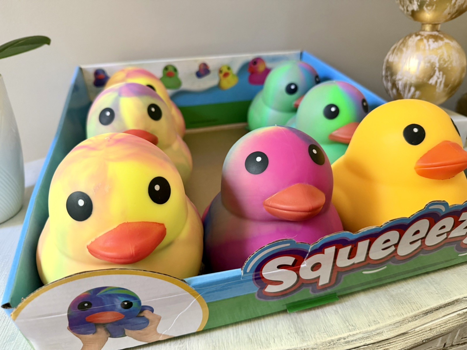 1 CUTE 🥰 Squeeezy Tie Dye Pink/Purple Duck- Tiktok Viral Sensory Squeeze Toy🔥