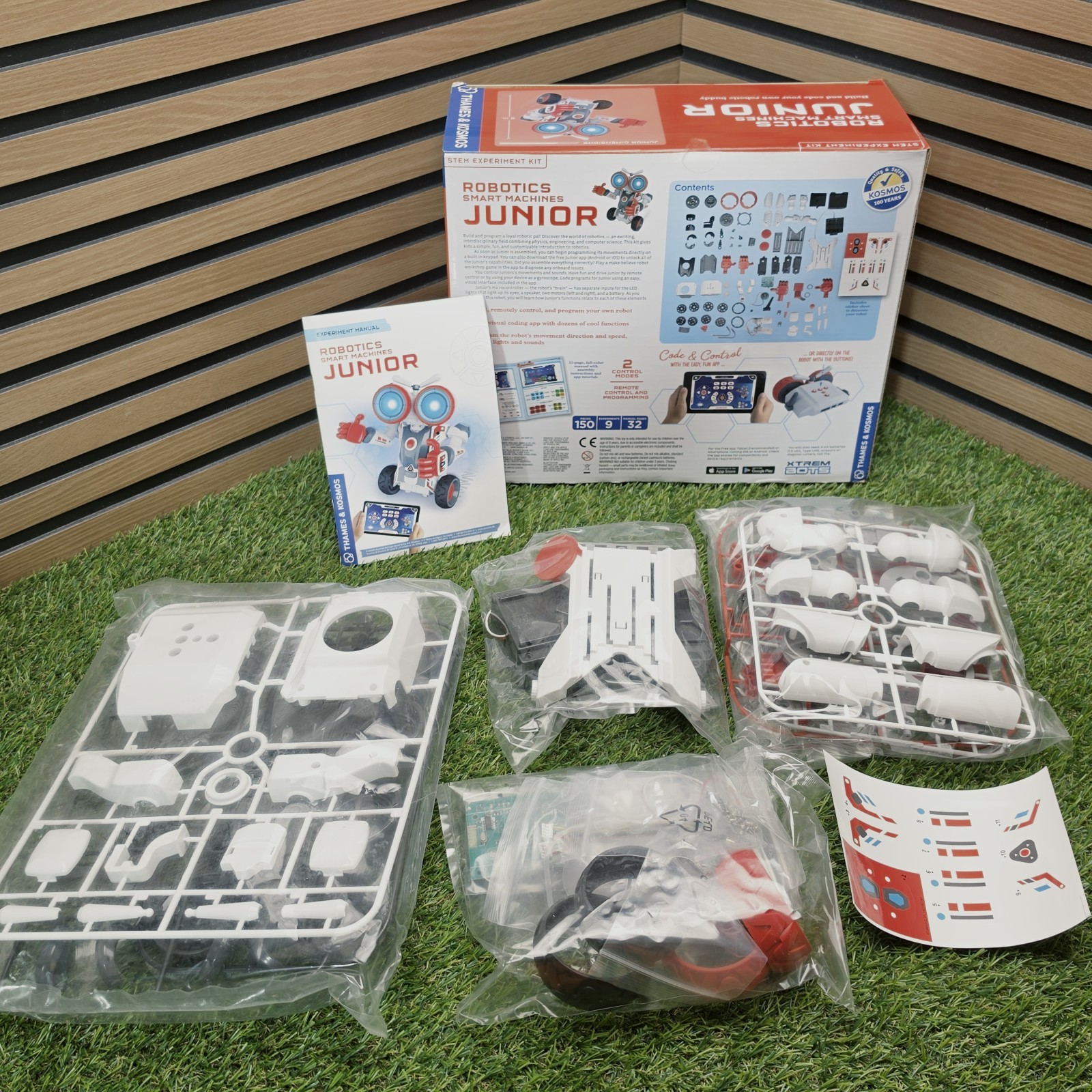 NIB Thames & Kosmos Robotics Smart Machines Junior STEM Open Box
