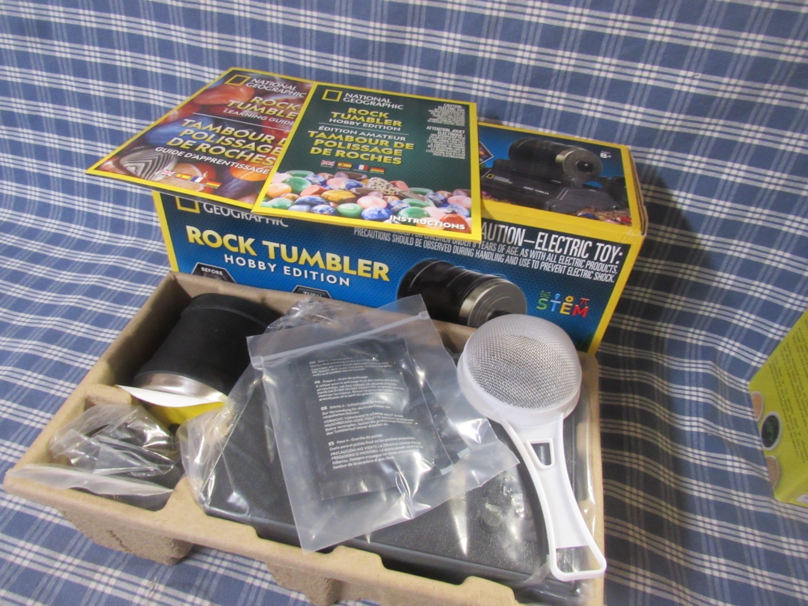 National Geographic Blue Marble Rock Tumbler Kit (New) FAST FREE SHIPPING.
