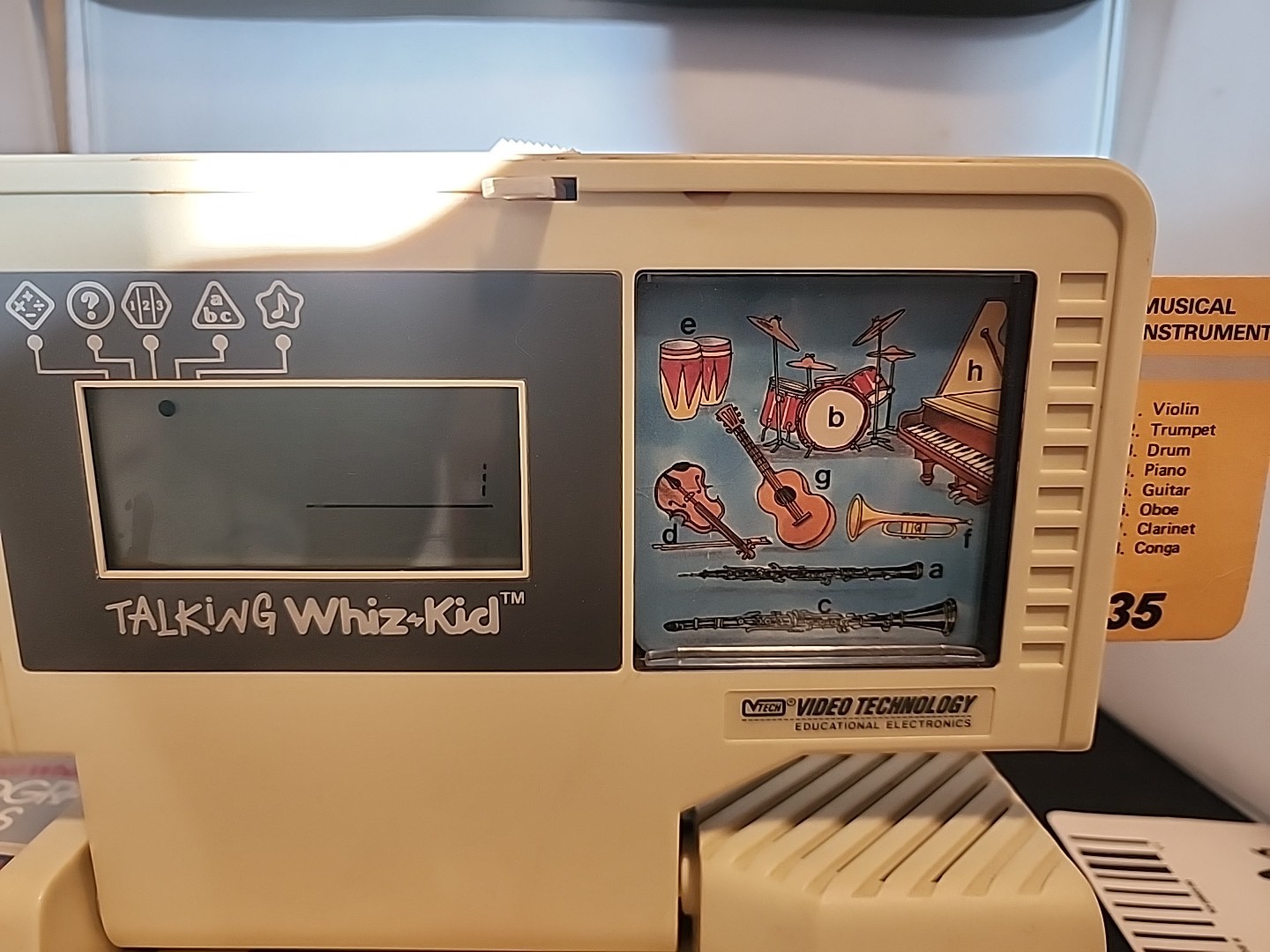 VTECH -Vintage 1987 Talking Whiz Kid Toy Computer w/ 50 Cards TESTED but Faulty