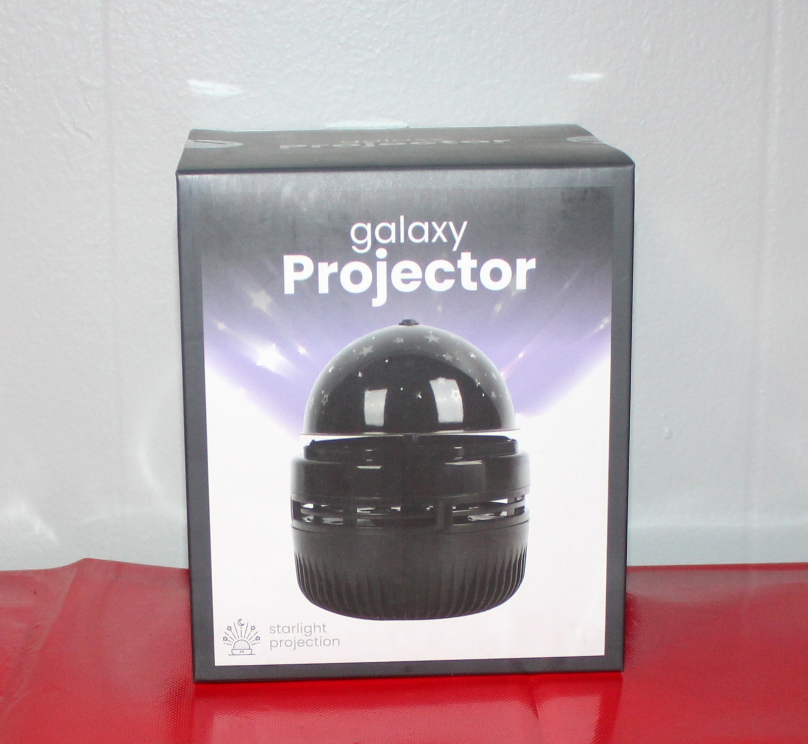 Vivitar LED Projector Black Base: Educational Science Toy, USB Powered 8+ Years