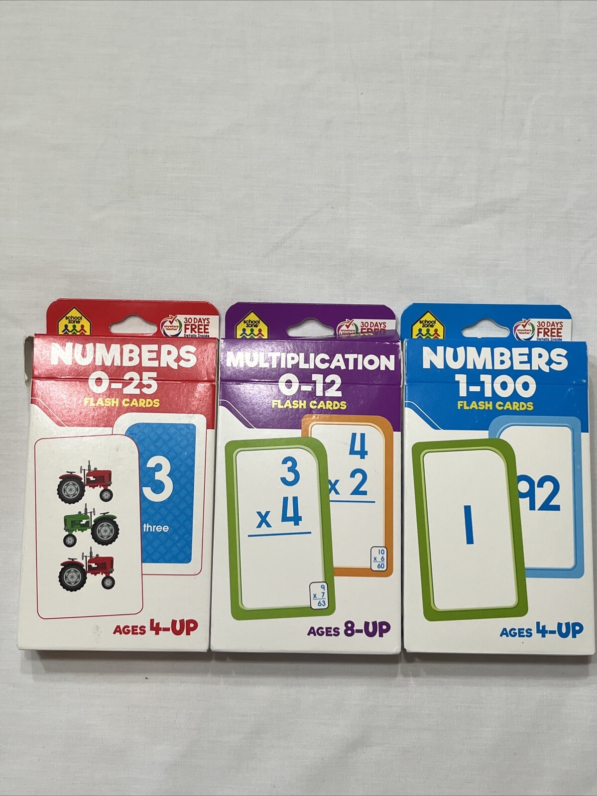 School Zone Ages 4 + Numbers 0-25 Multiplication 0-12 Numbers 1-100 Flash Cards