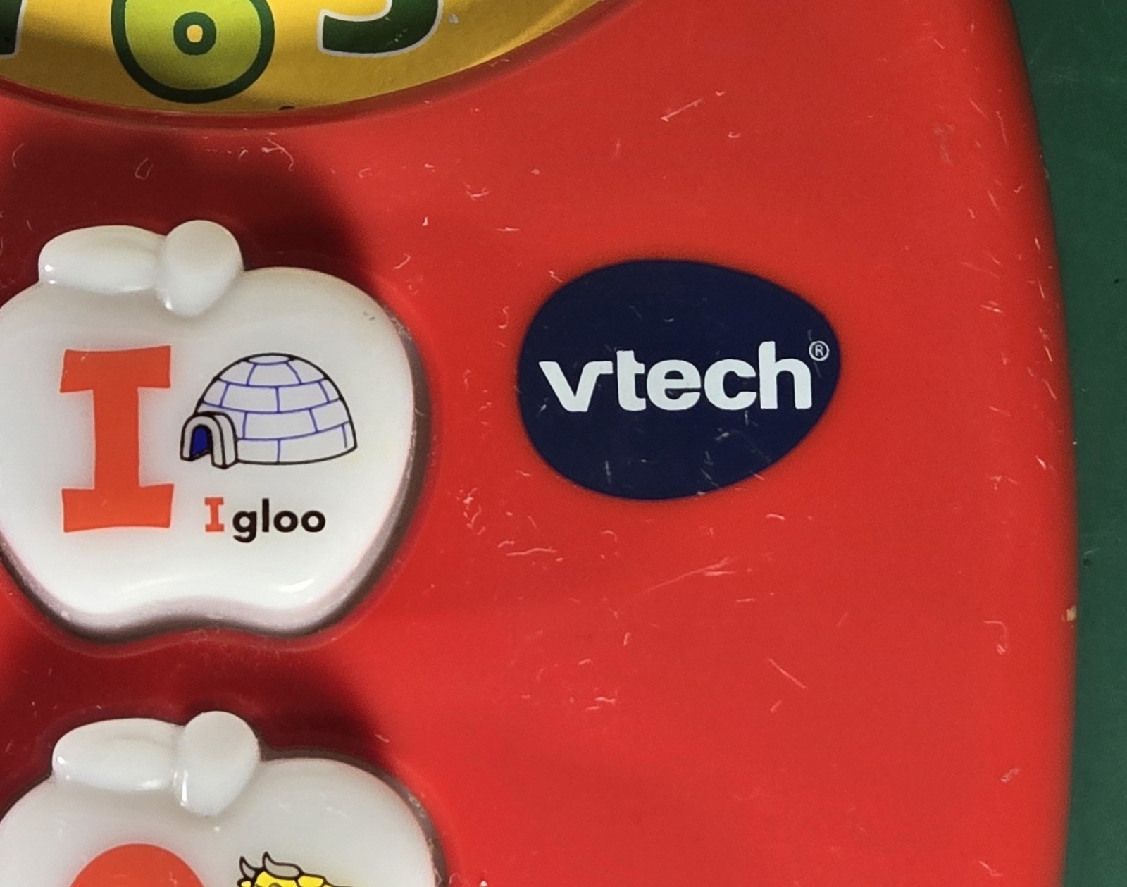 VTECH Alphabet Apple Talking Learning Toy Pre-owned