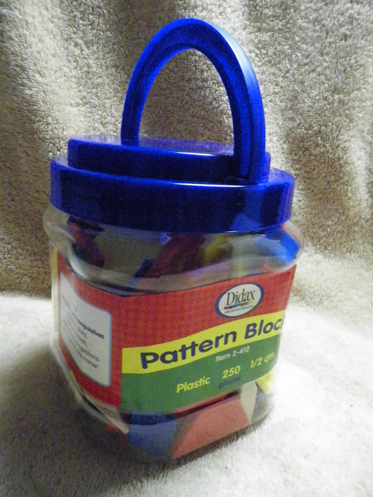 Didax 1/2 cm Plastic PATTERN BLOCKS 250 pieces 6 shapes and colors new
