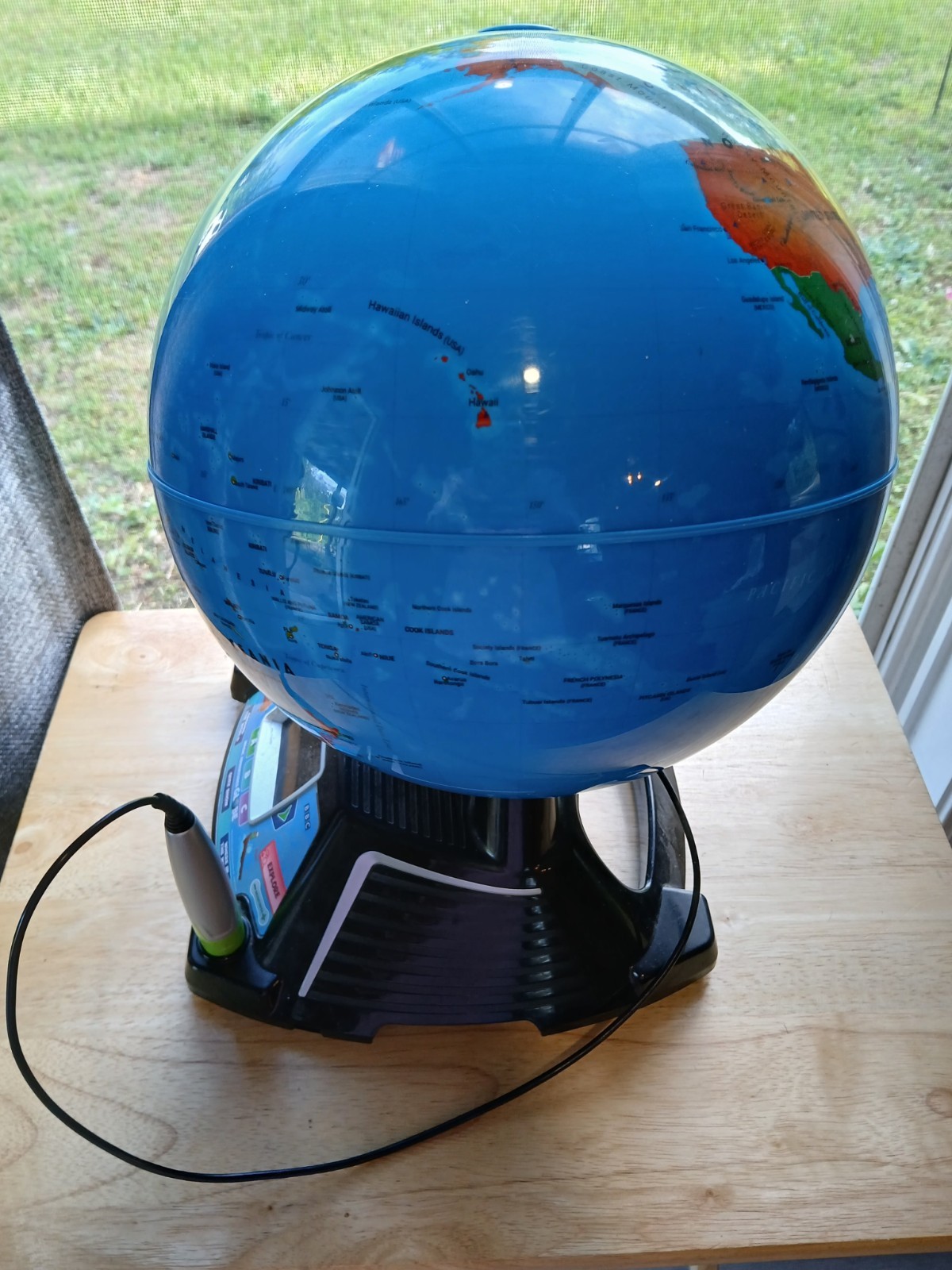LeapFrog Magic Adventures Globe 2.8″ Video Screen BBC Videos Interactive Games