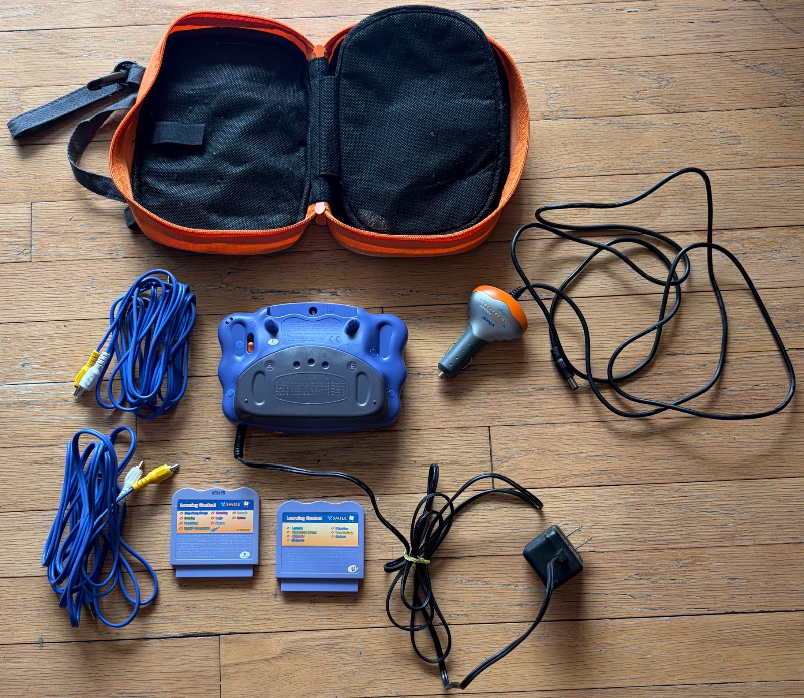 VTech V.Smile Pocket Handheld Console Bundle 2 Game PARTIALLY WORKING PARTS LOT