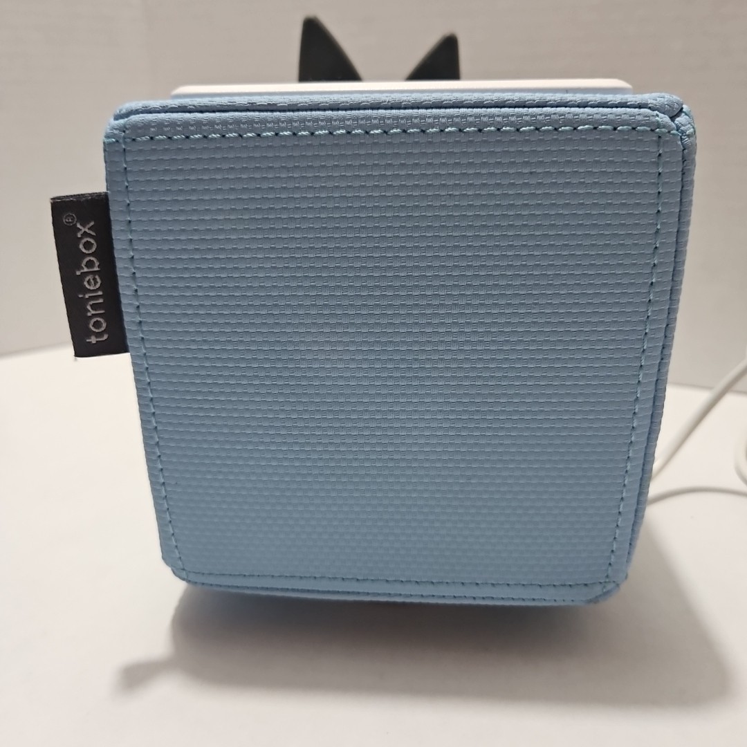 Toniebox Blue Audio Player for Kids Story Box Speaker Tested Working w/ Charger