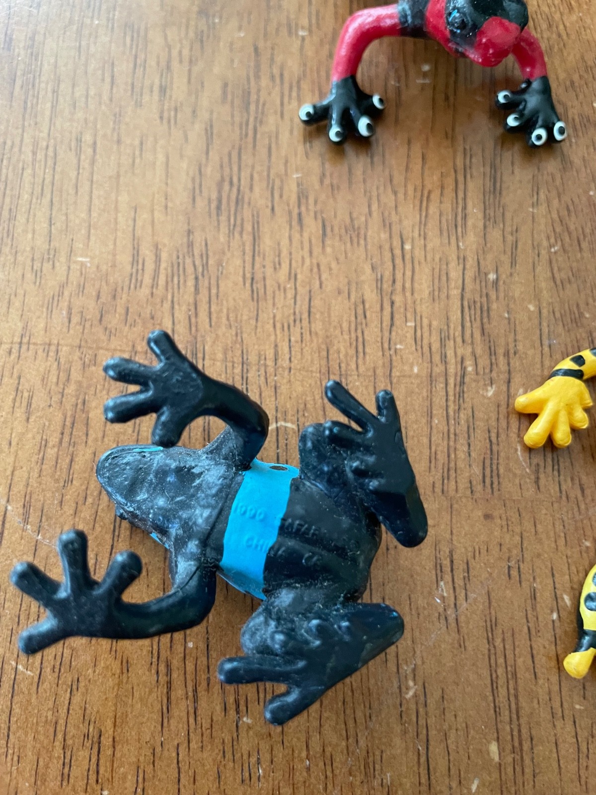 Safari Limited 1990 lot frogs