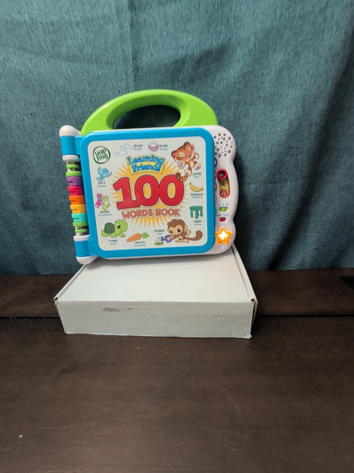 LeapFrog 100 Words Electronic Book | English Spanish Bilingual | Toddler Speech