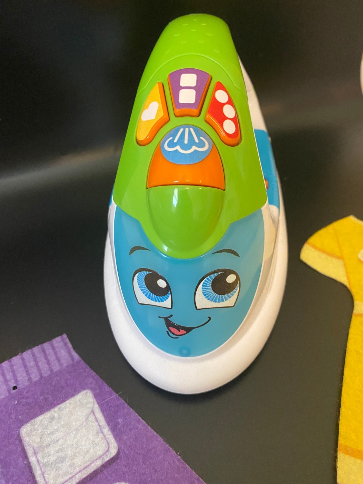 LEAPFROG Ironing Time Learning Set – Comes with what is photoed.