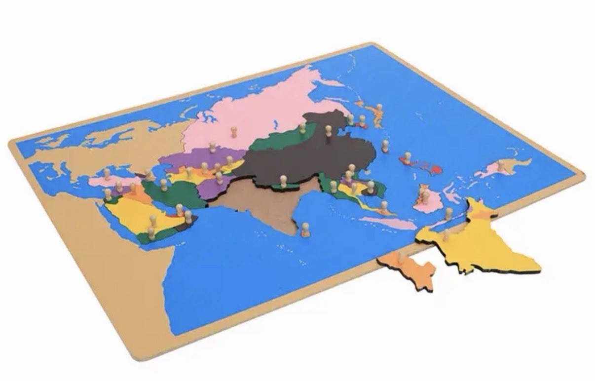 Montessori Asia Puzzle Map, Large 57cm x 44.5cm, Brand New In Box