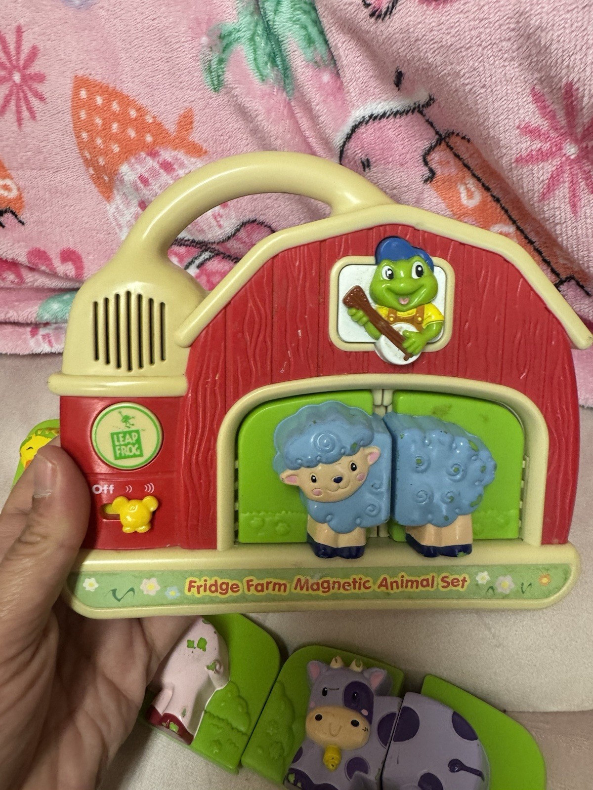 LeapFrog Fridge Farm Magnetic Animal Set missing 3 Pieces READ WORKS!
