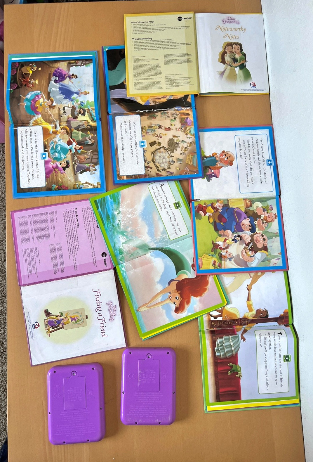 Disney Princess Lot of 2 Electronic Me Reader & 7 Story Books -Read Description-