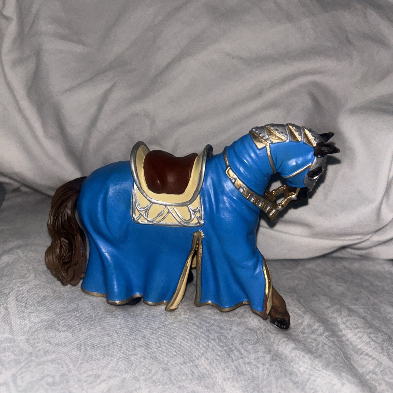 Bullyland Tournament Horse Blue Animal Figure 80769 IN STOCK b7