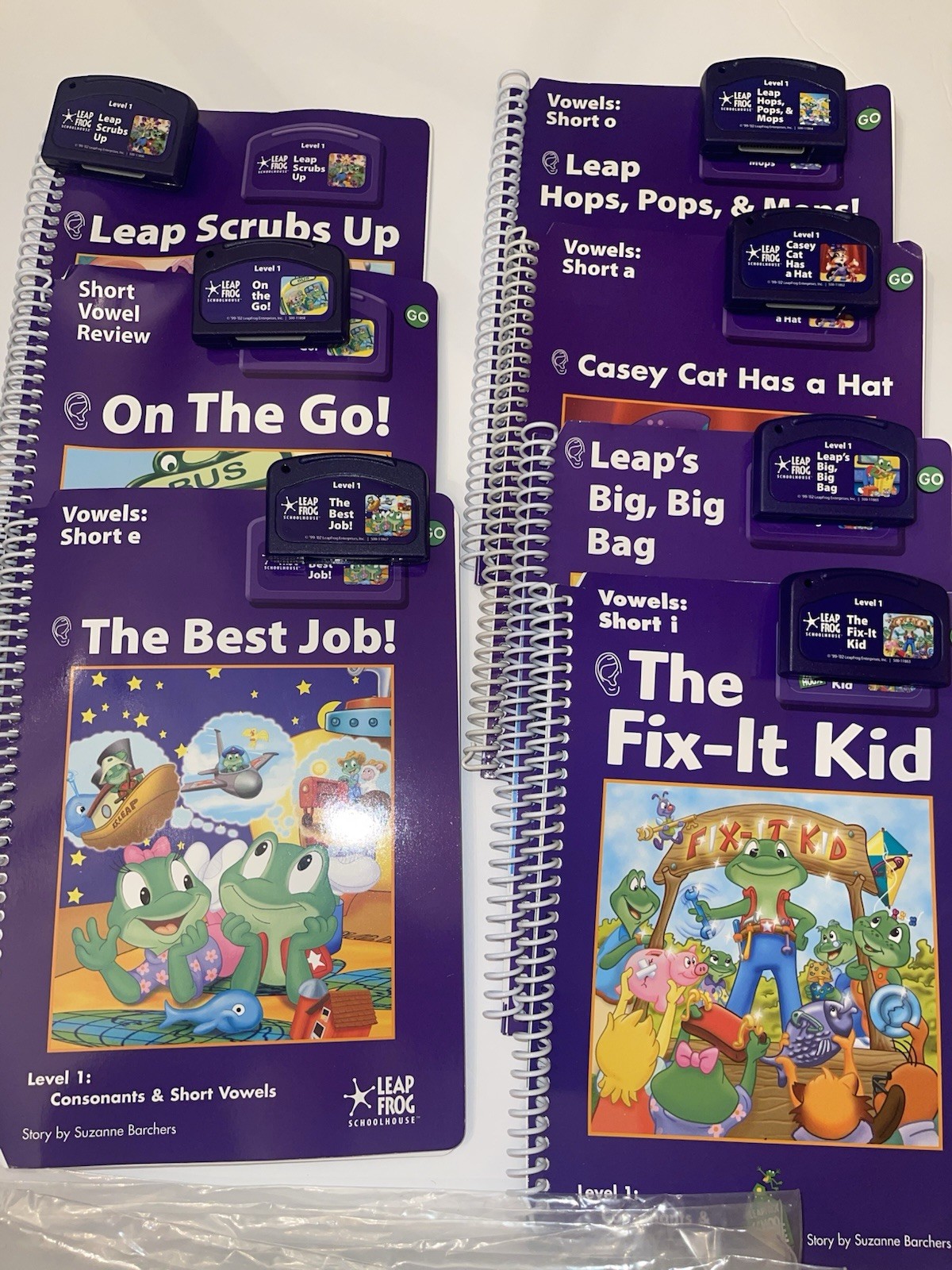 LeapFrog School House Lot 14 Books & Cartridges Level K 1 Phonemic Series