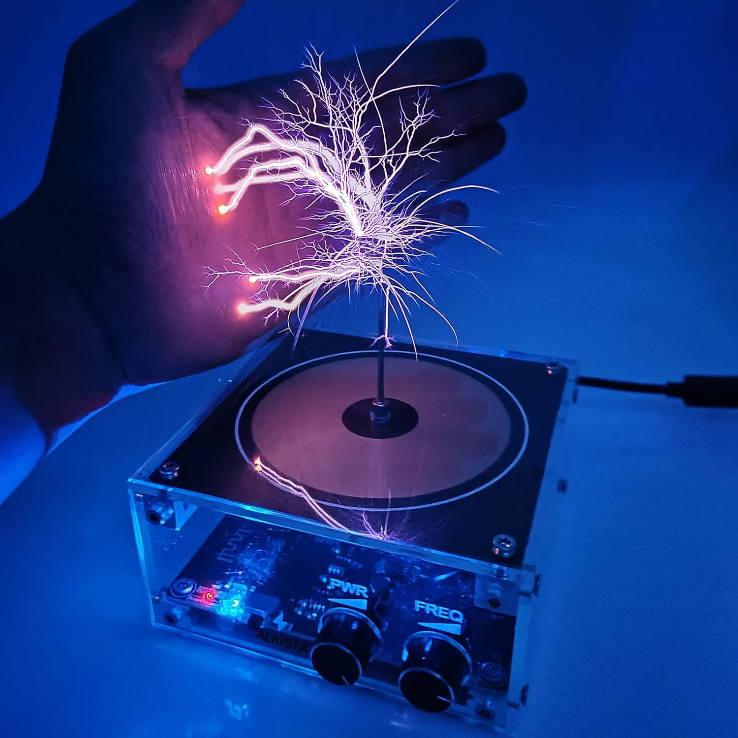 Tesla Coil Musical Speaker Plasma Storm Cool Desktop Gadgets Electric Toys Bobin