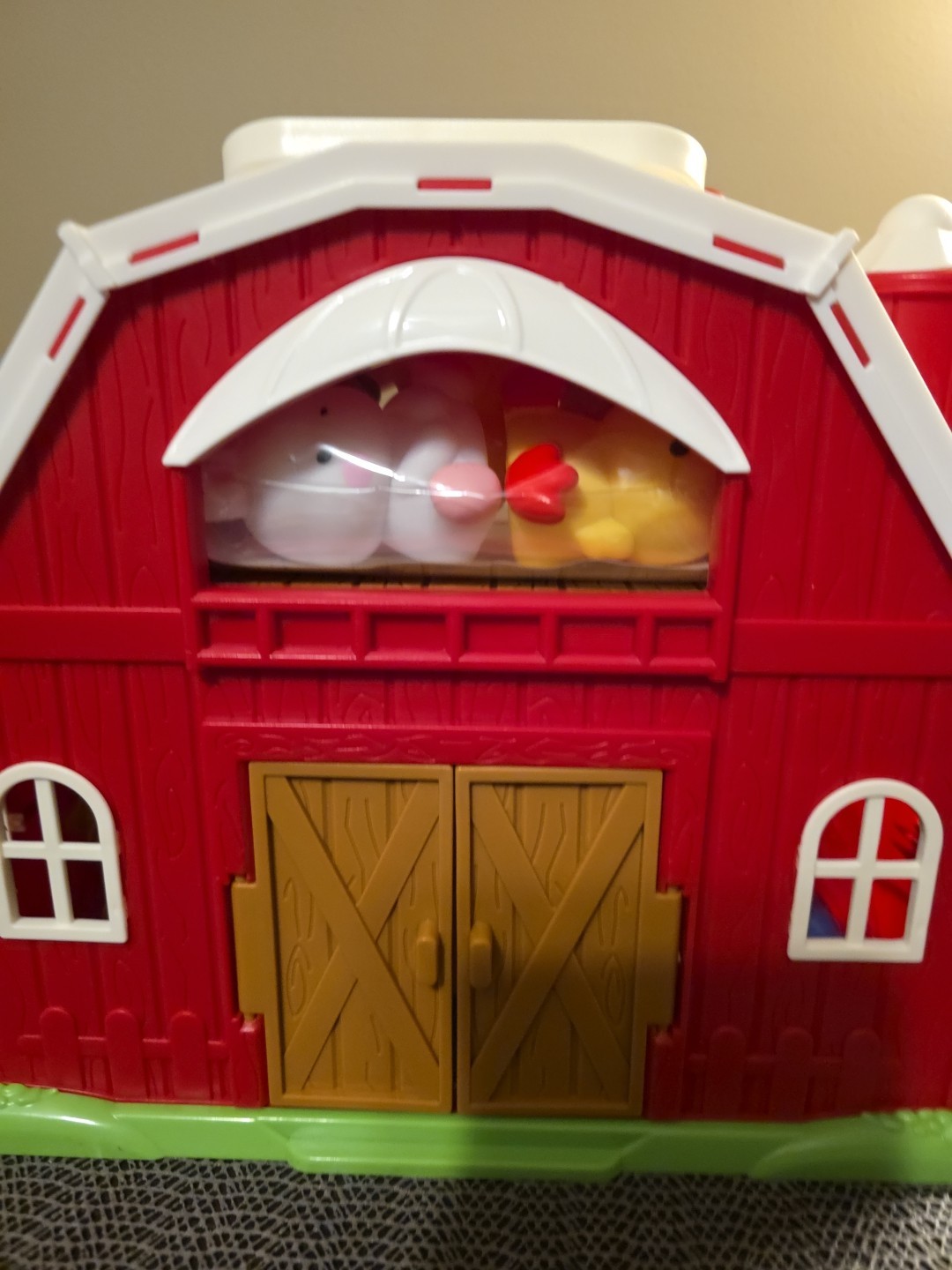 Big Red Barn Farm, 9 Animals, designed for toddlers aged 1 and up InteractiveToy
