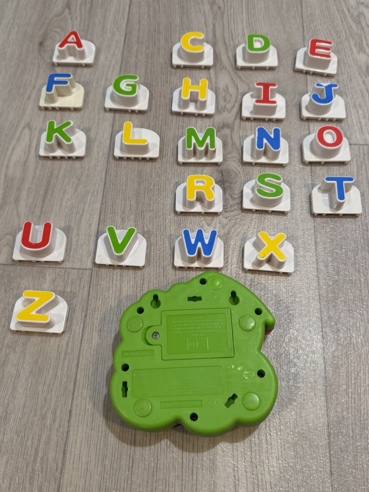 Leap Frog Fridge Phonics Scout Magnetic Alphabet Letter Not Complete