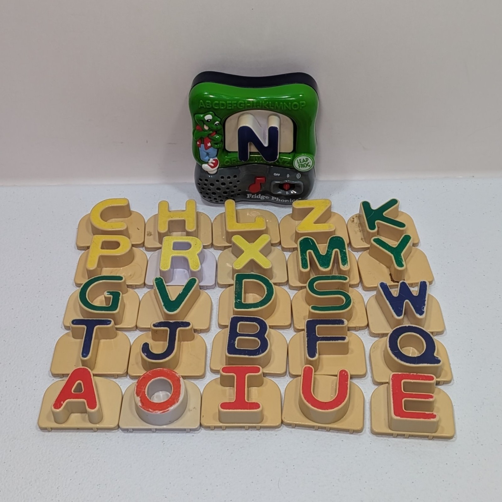 Leap Frog Fridge Phonics 2002 Magnetic 26 Upper Case Letters Vintage Complete