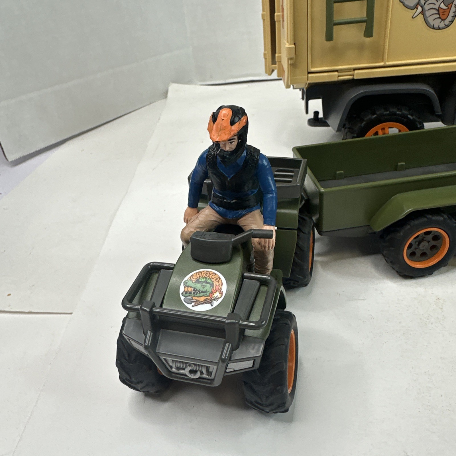 Schleich Animal Rescue Truck, ATV W/Wagon, Figures, Cages