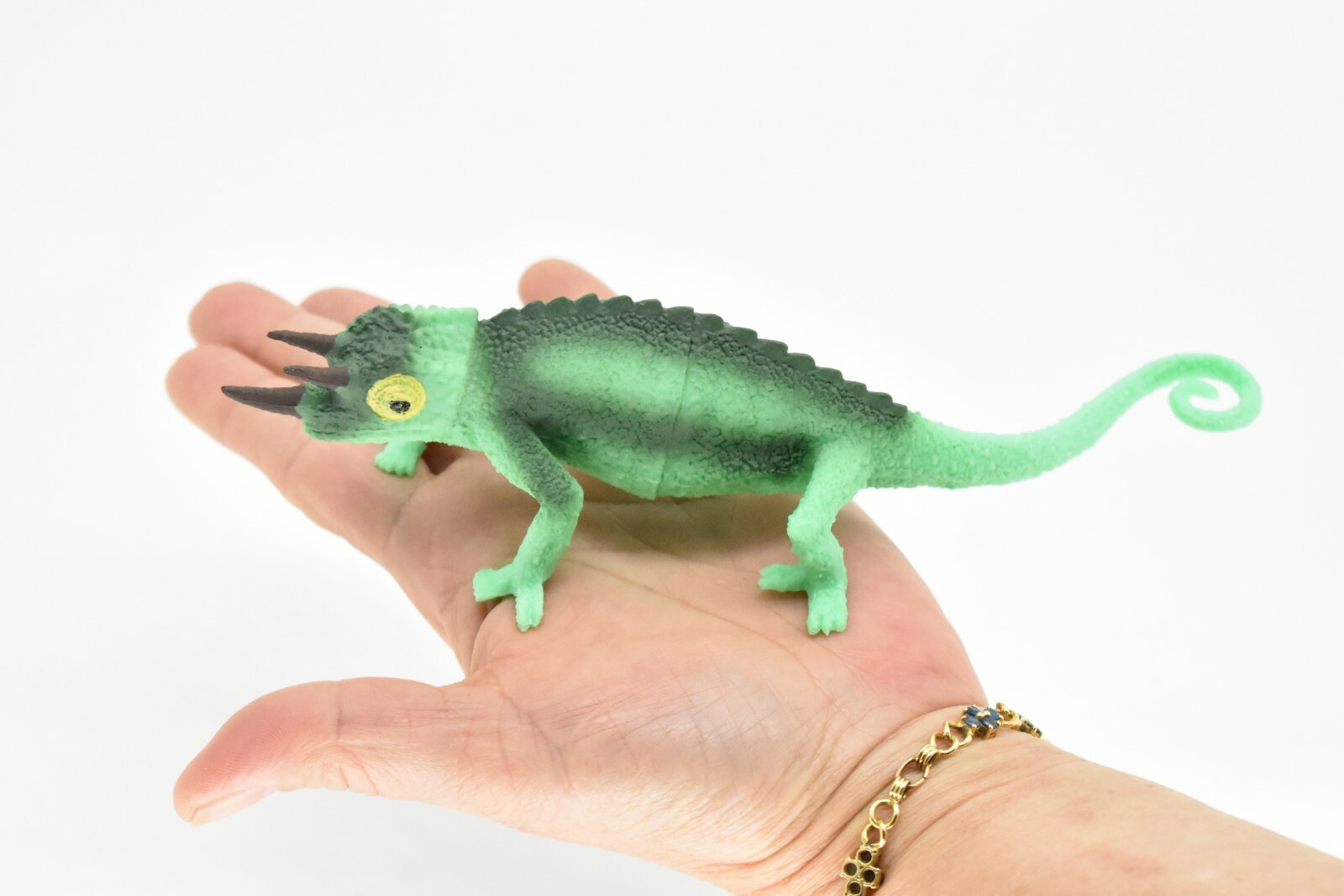 Chameleon, Three-Horned, Very Nice Plastic Replica 7″ F2038 B187