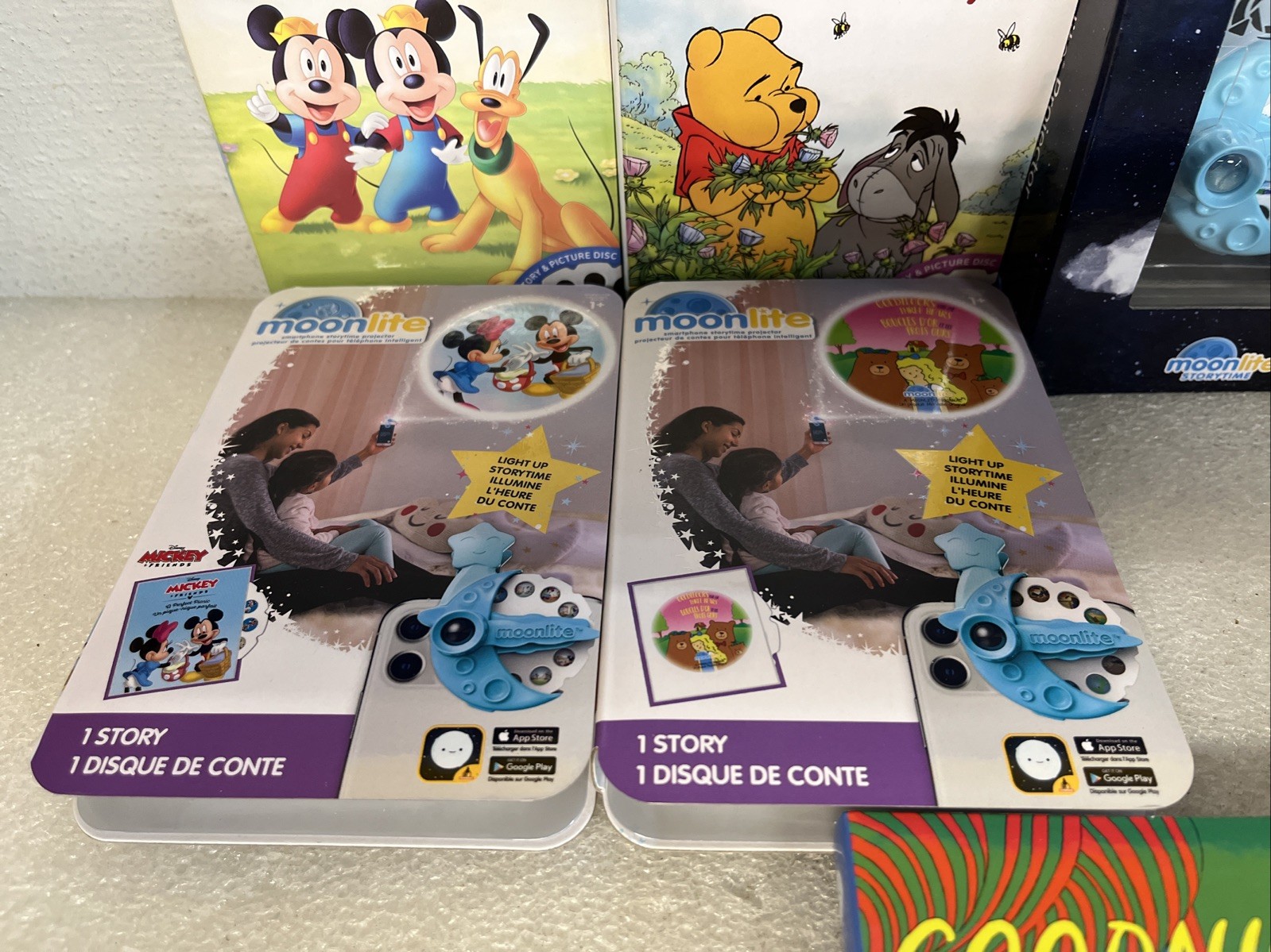 Moonlite Storytime Lot Projector & 10 Story Book Reel Picture Discs New Sealed