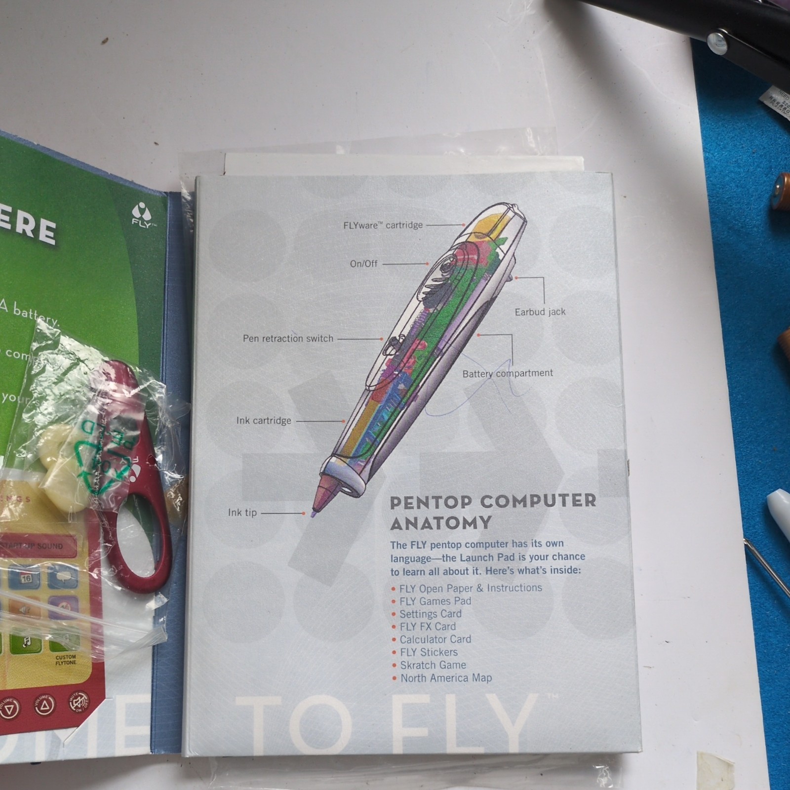 LEAP FROG FLY Pen Pentop with case and accessories