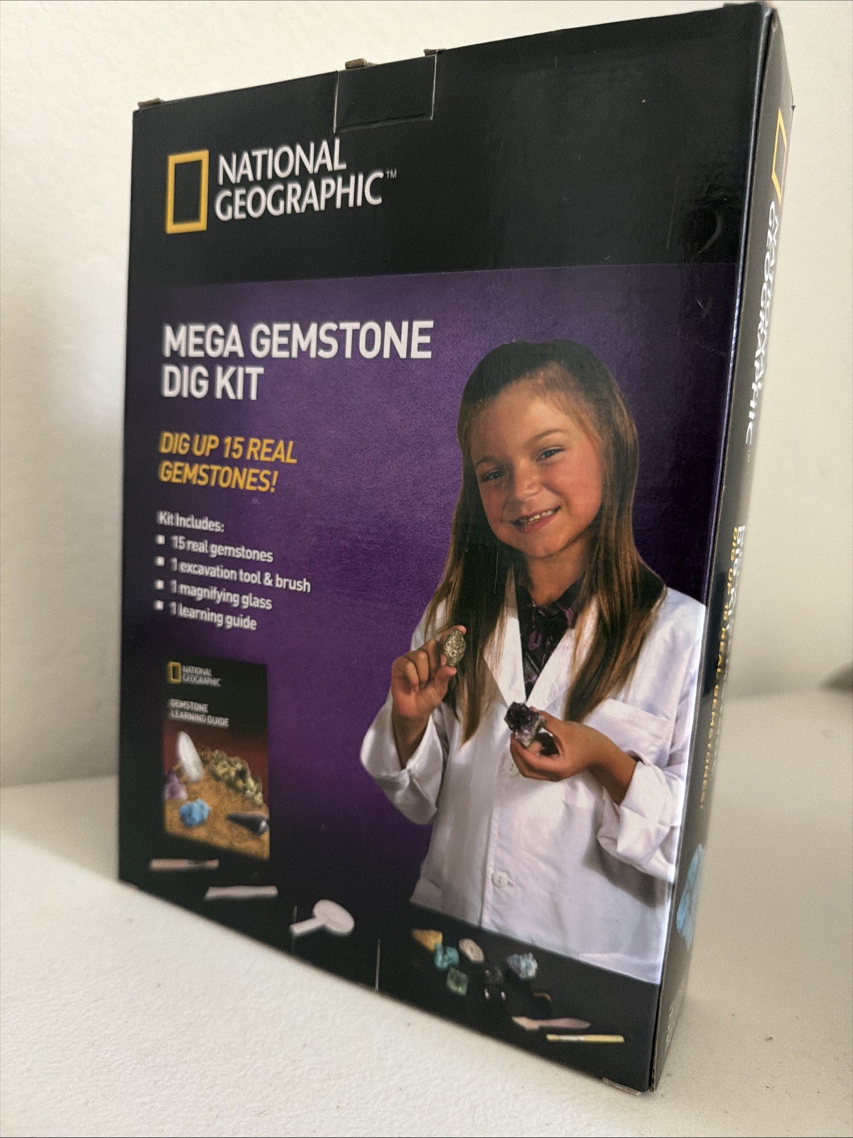 NATIONAL GEOGRAPHIC Mega Gemstone Dig Kit – Dig Up 15 Real Gemstones & Crystal