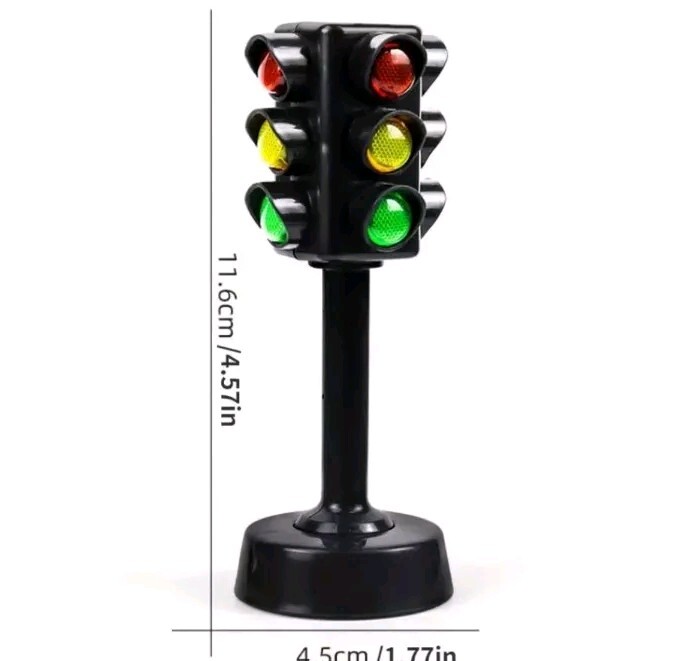 Mini Road Safety Traffic Light Plastic Model Kids Educational Toy Set Of 2