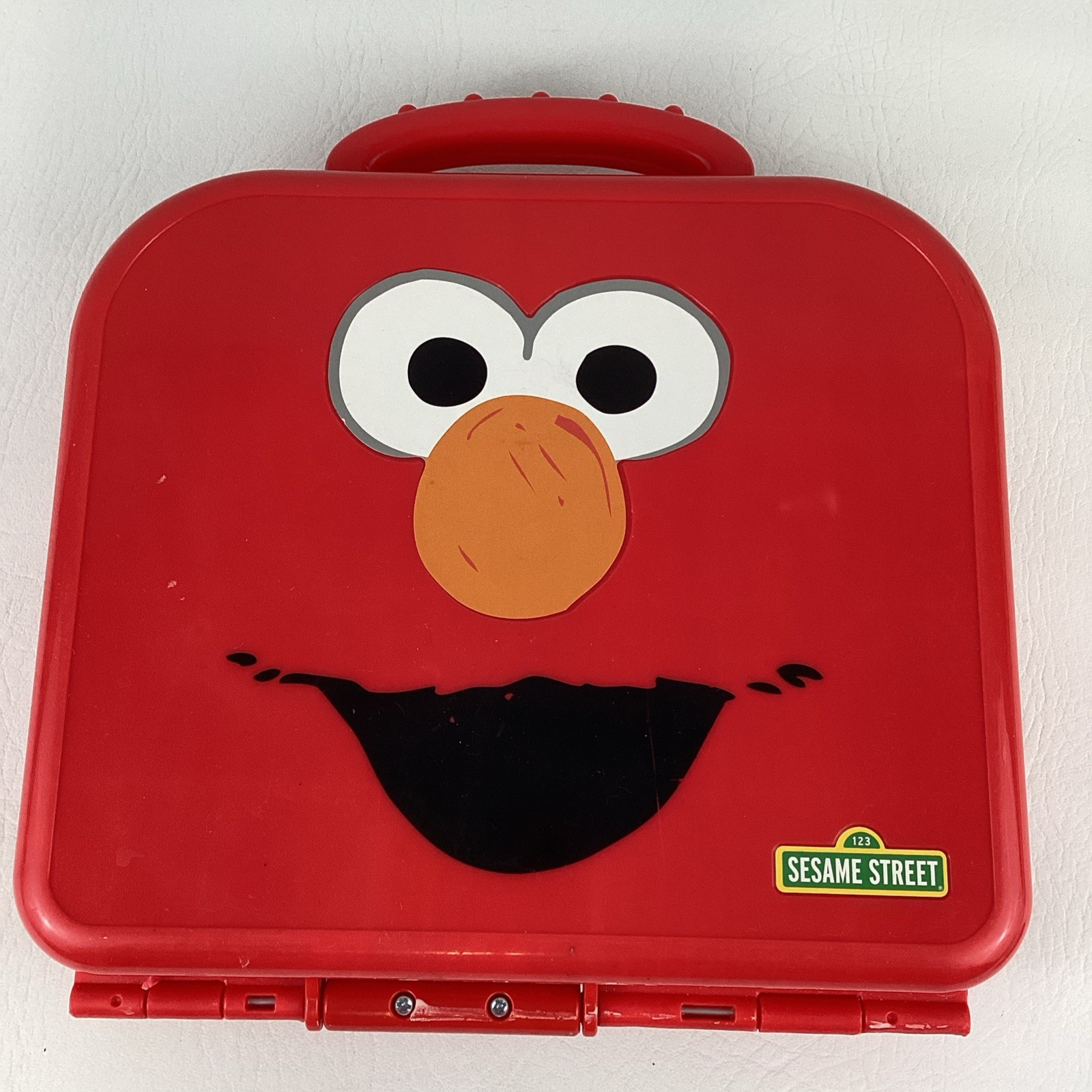 Sesame Street Elmo On The Go Letters Take Along Case Alphabet Learning Toy 2014