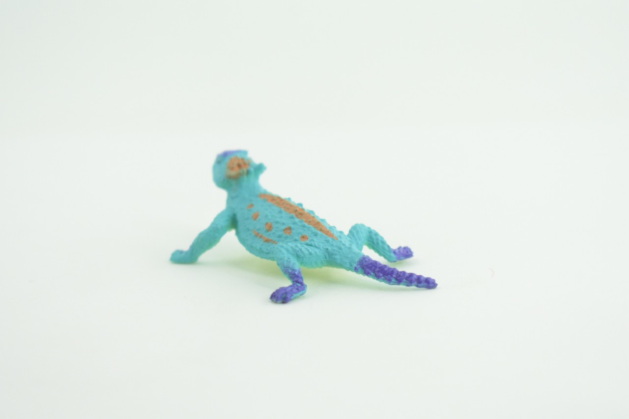 Toy Blue Horned Lizard, Horney Toad, Realistic Hand Painted Rubber, 2″ WR44 B197