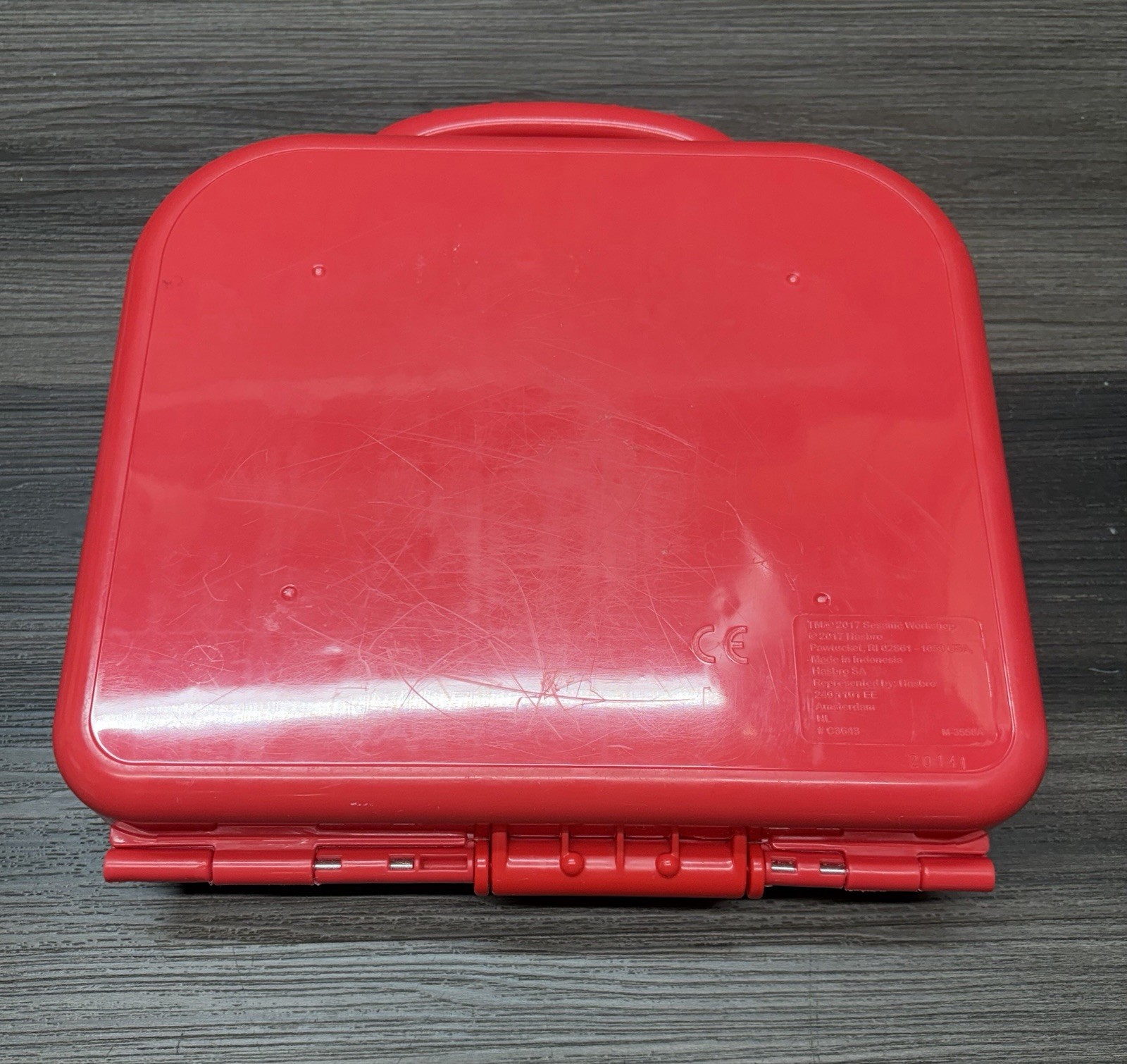 Hasbro Sesame Street Elmo’s On The Go Letters Alphabet w/ Carry Case *COMPLETE*