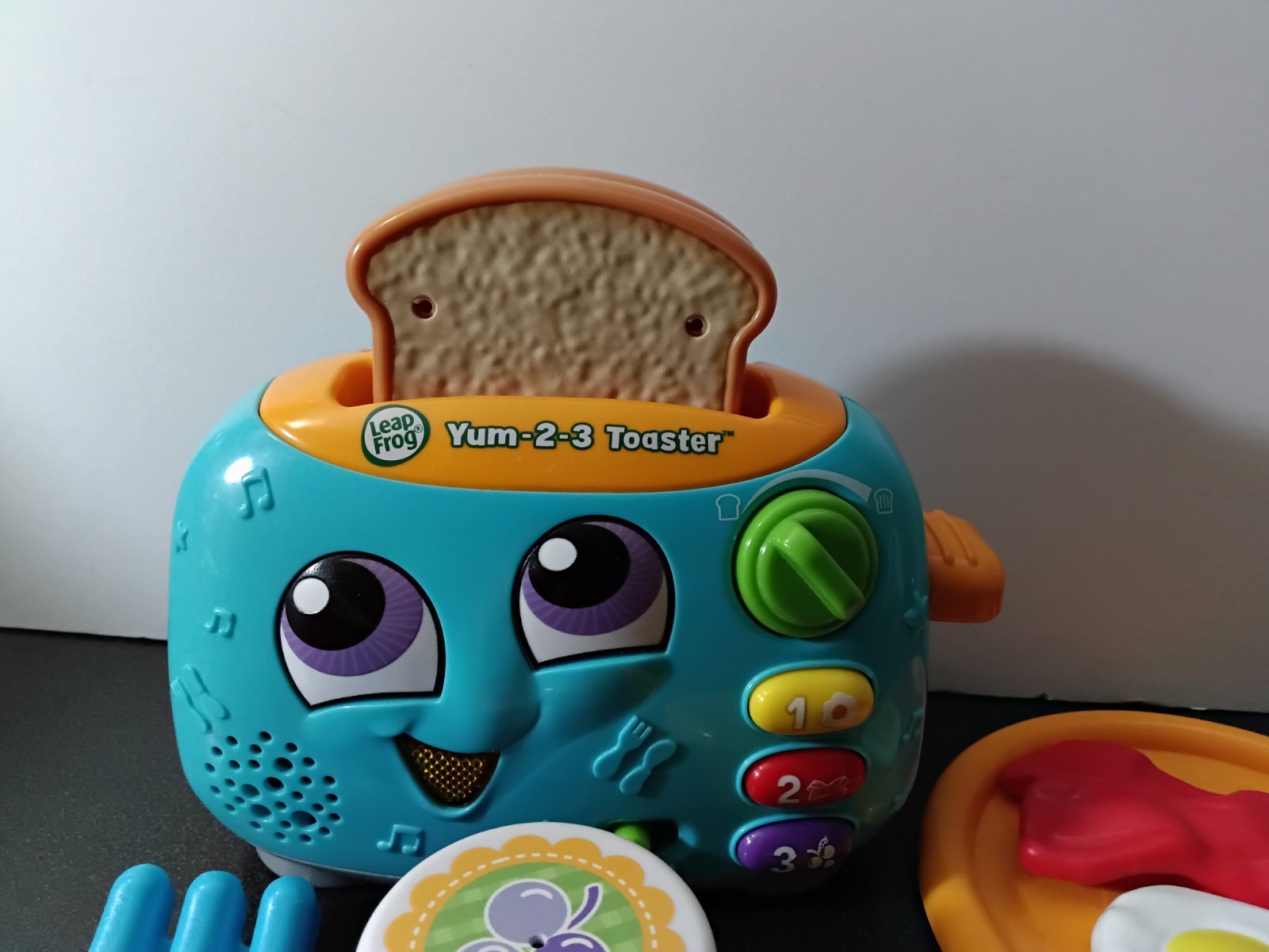 LeapFrog Yum-2-3 Toaster Playset