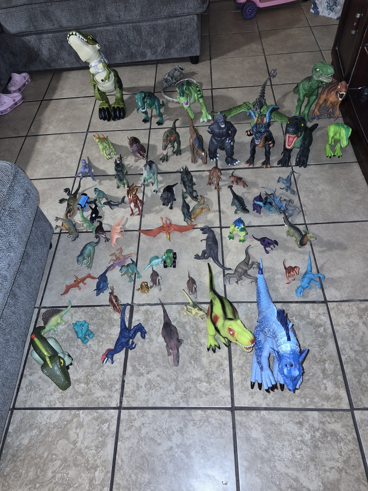 Mixed Lot Plastic Animal Figures: Dinosaurs, Sea Life & Zoo, Assorted, Ages 3-7