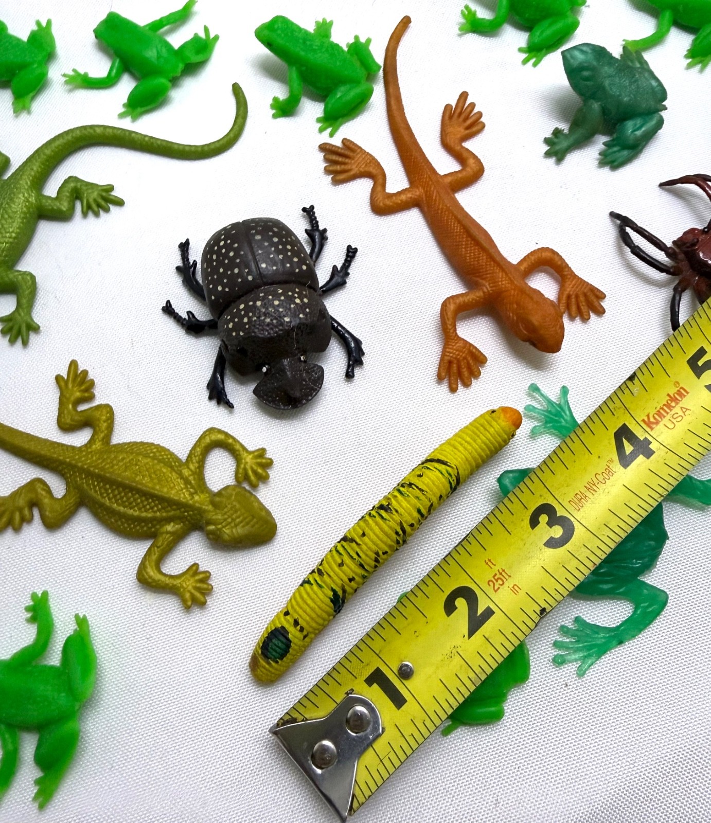 Bulk Lot of 26 Plastic Toy Animals & Bugs – Frogs, Snakes, Lizards, Insects