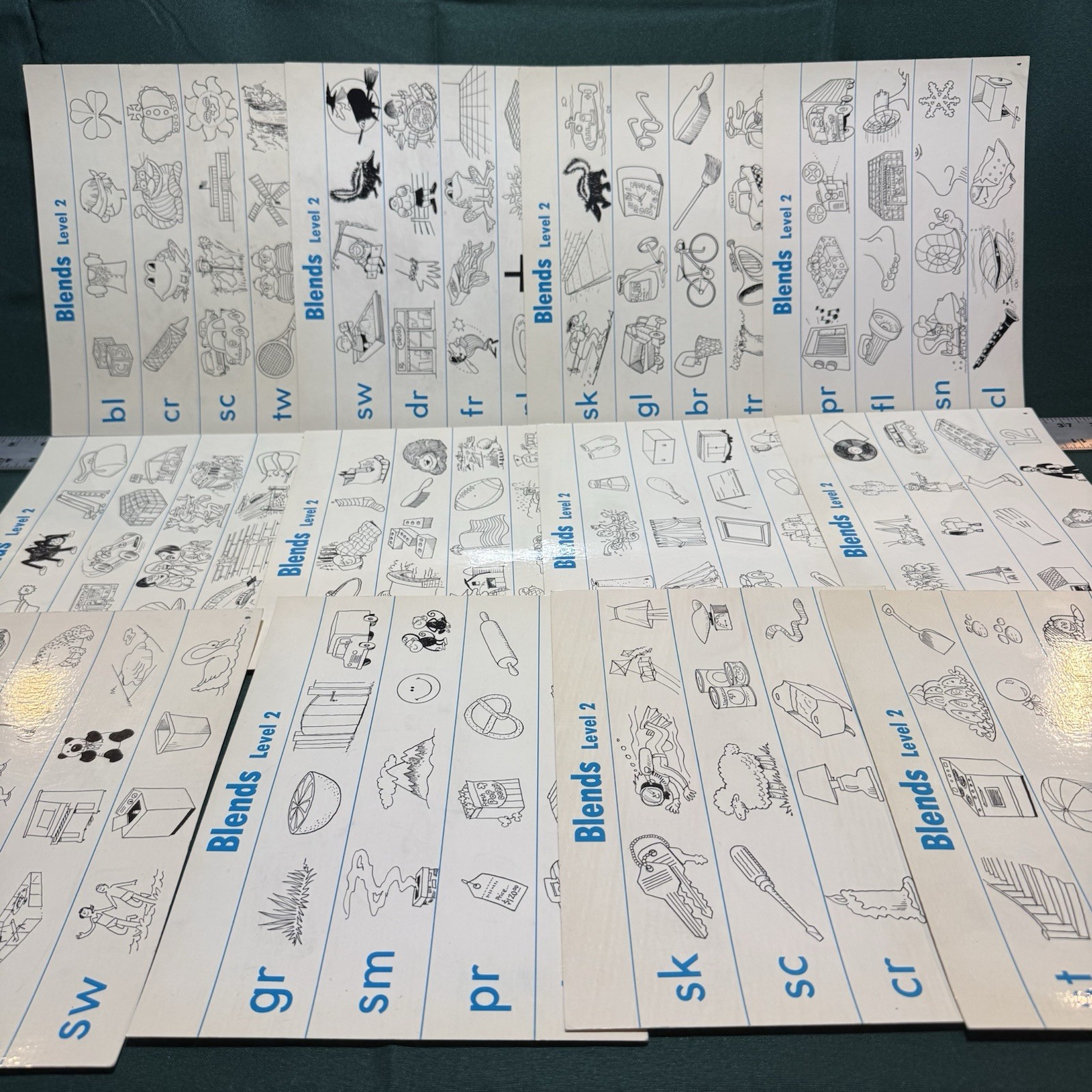 Vintage Trend Enterprises “Blends L2” Wipe-Off Cards T-135 Dry Erase Boards