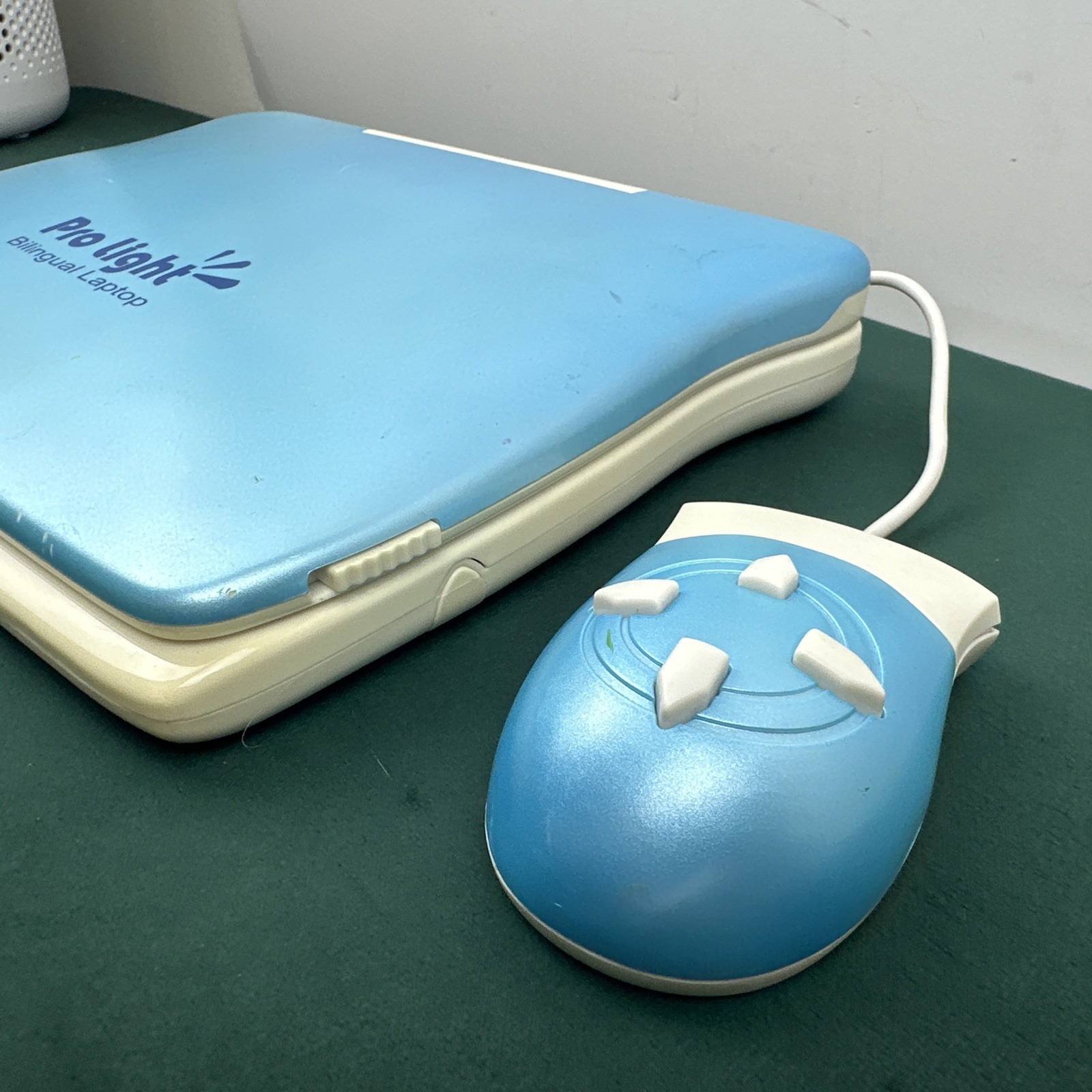 Pro Light Bilingual Laptop English Spanish Talking Computer Educational