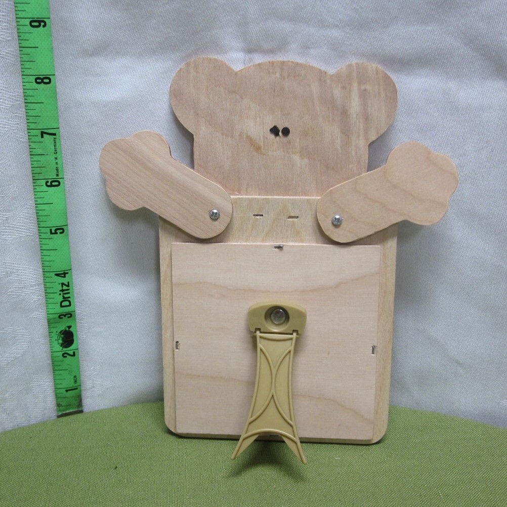 WOODEN TEDDY BEAR learning calendar w/ pegs Tabletop missing pieces