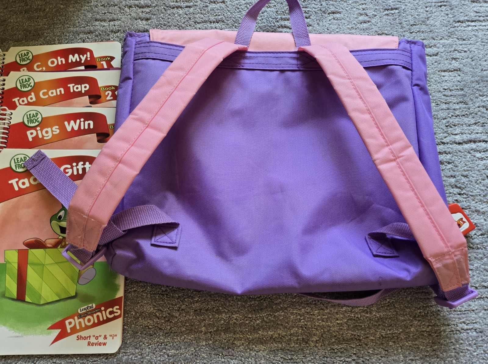 Leapfrog LeapPad Learning 2001 System W/Carry Bag Plus Five Books With Cartridge